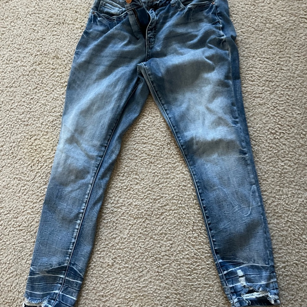 BKE Blue Skinny Jeans with Distressed Look